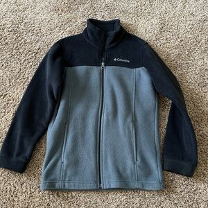 Boys size Medium fleece jacket.  New without tags.